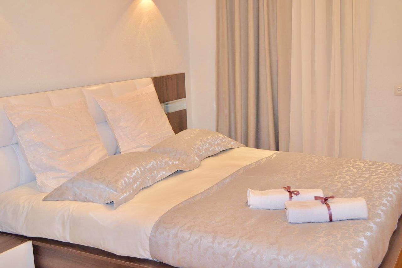 Royal Apartments Tbilisi Esterno foto